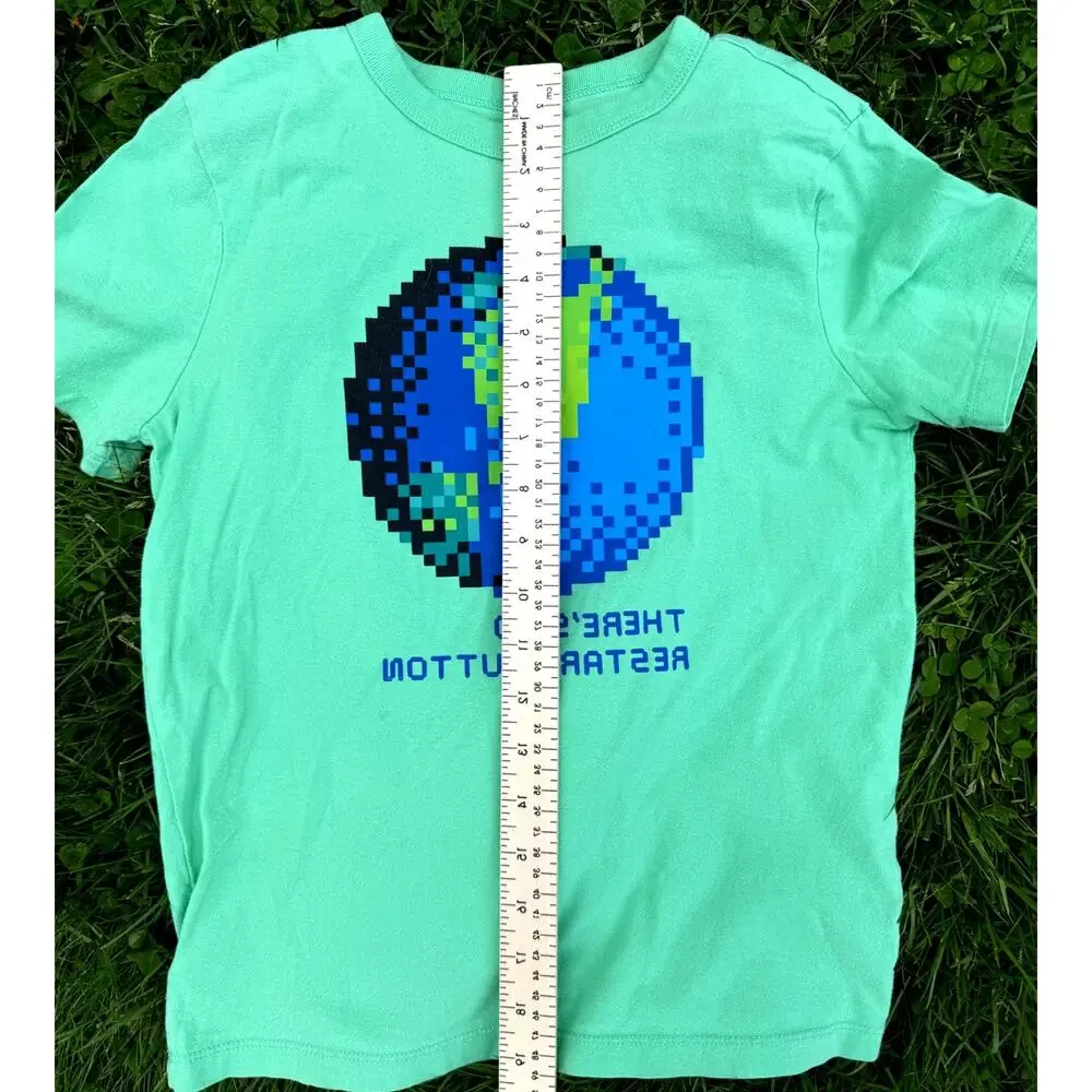 GAP Kids Green Graphic T-Shirt Earth Print Short Sleeve (SZ M 8)